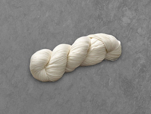 Undyed Yarn: Superwash Sock Yarn Knitting Yarn