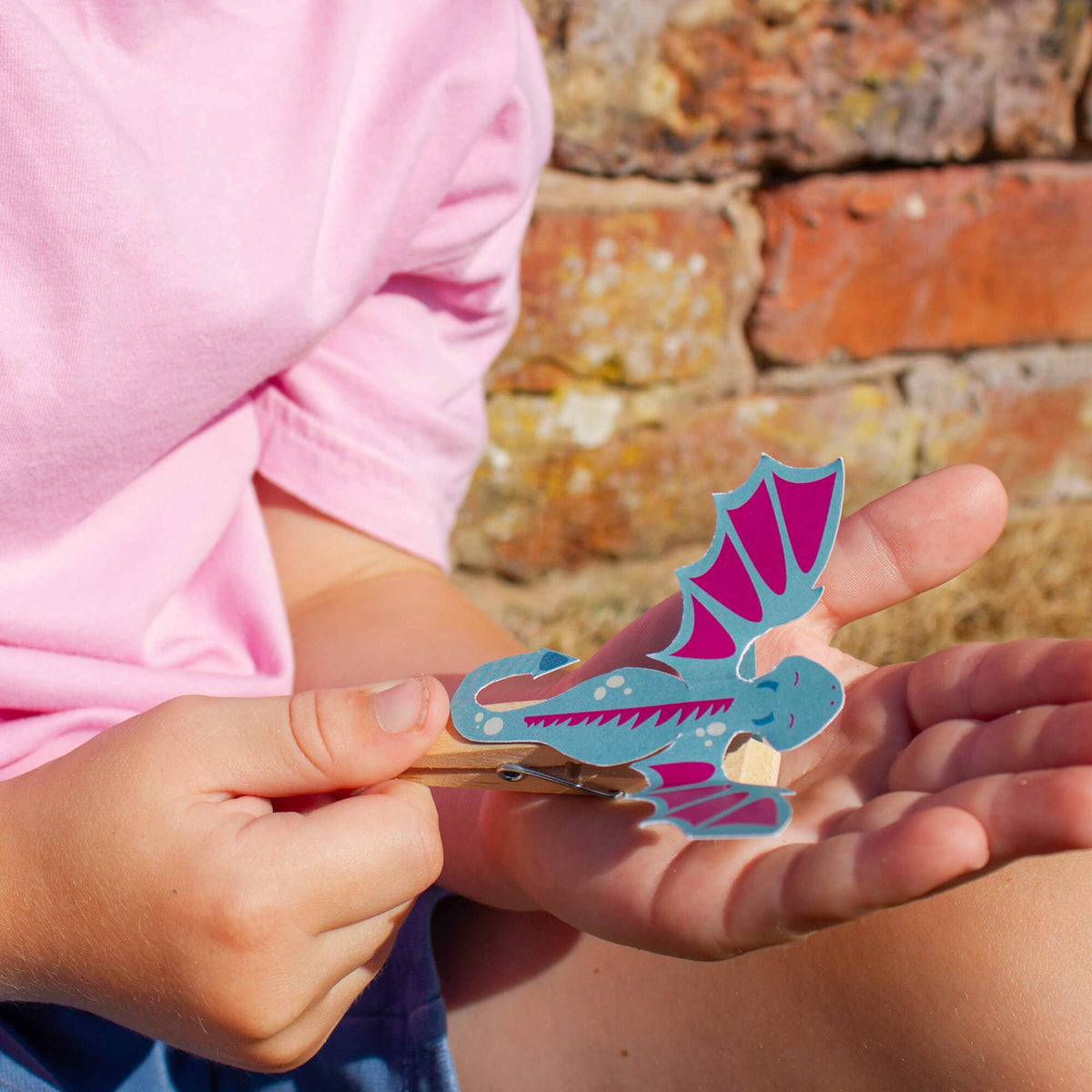 Make It Move - Soaring Dragons Craft Kit for Kids