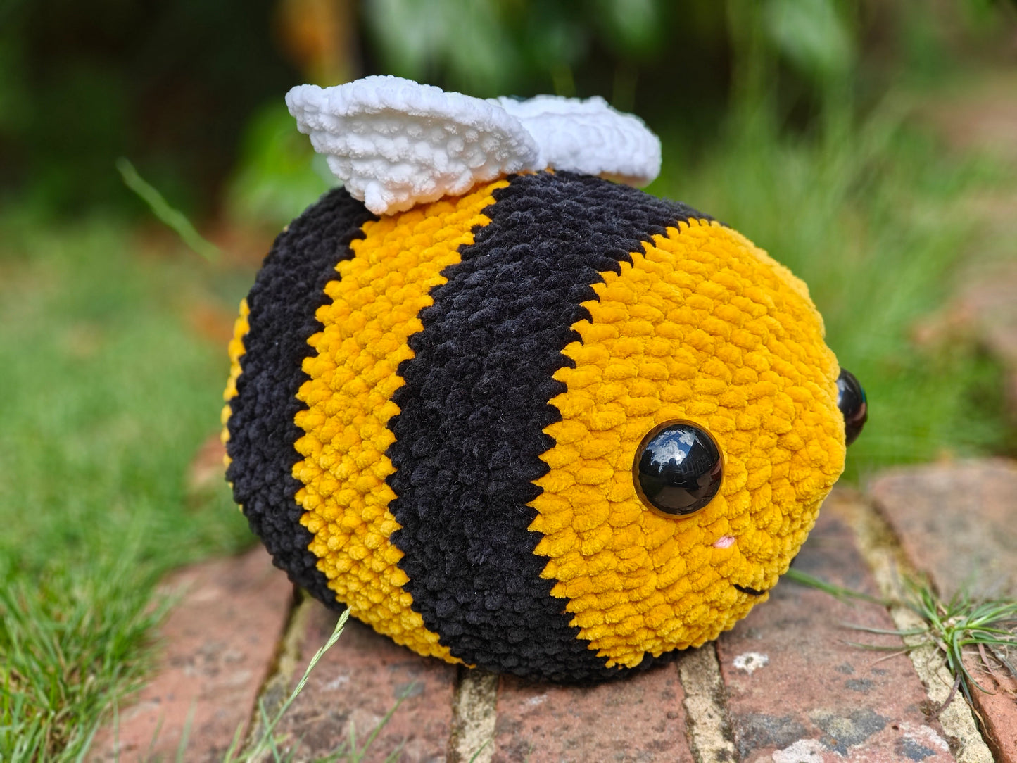 Bee Doorstop