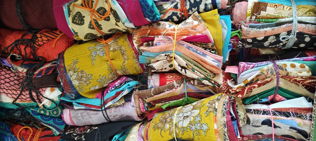 Sari Scrap Packs