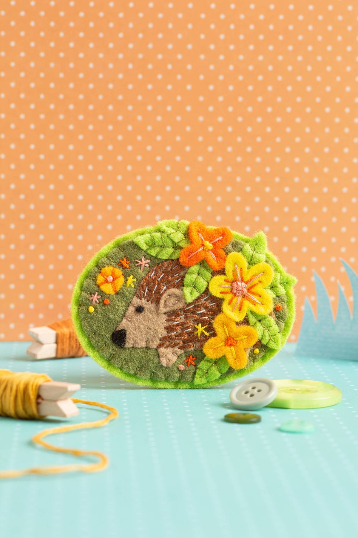 Hedgehog Felt Craft Brooch Kit | Beginner Craft Kit