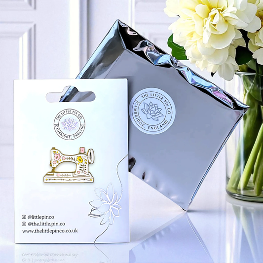 White Sewing Machine Enamel Pin Brooch With Flowers
