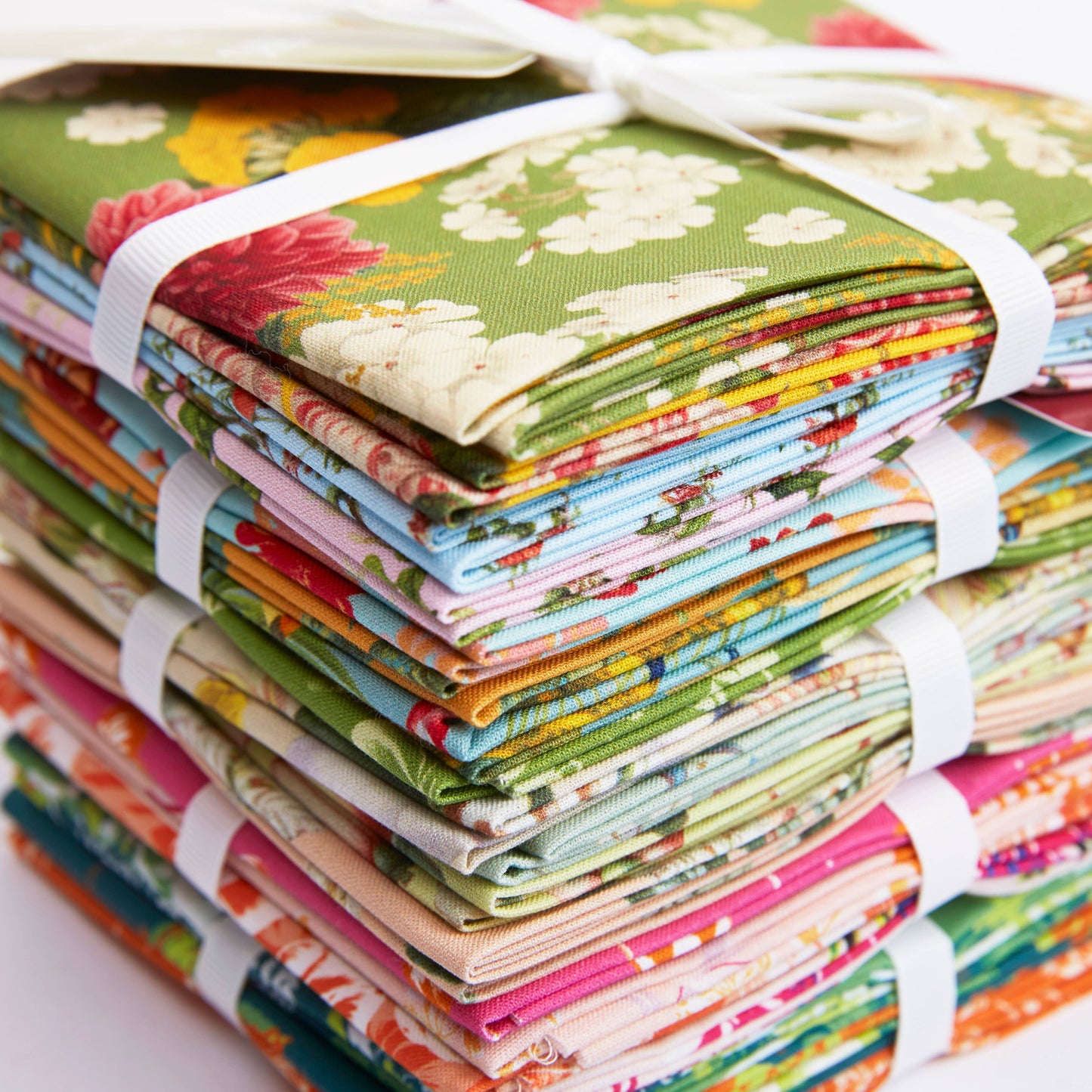 RHS Fat Quarter Fabric Bundle, Tropical, 45 x 56cm Pack Of 4
