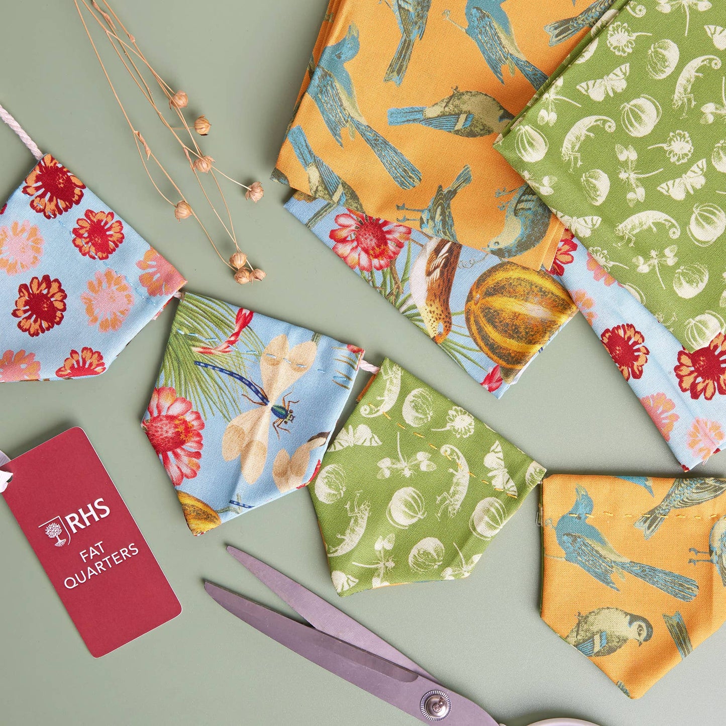 RHS Fat Quarter Fabric Bundle, Tropical, 45 x 56cm Pack Of 4