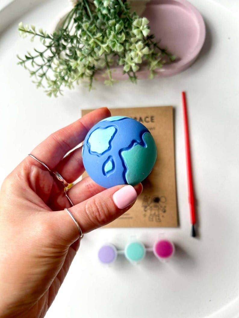 Space Themed Pottery Painting Kit, Paint Your Own Astronaut Set, DIY Creative Craft Kit, Fun Date Night Activities, Custom Room Decor